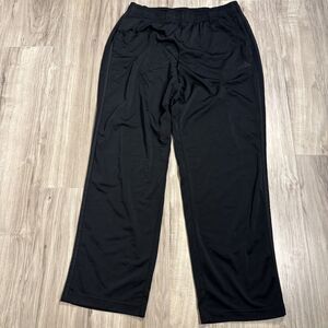 Men’s Adidas Black On Black Three Striped Jogger Sweatpants Size xL